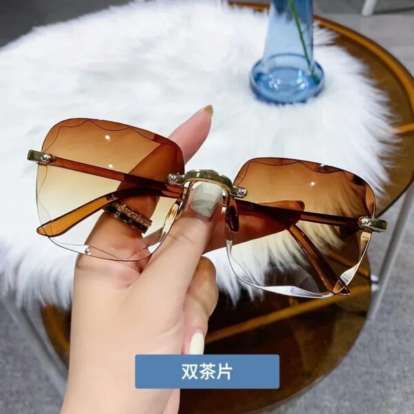 Frameless Cut Edge Sunglasses New Summer Sun Visors Women’s Transparent Multi-color Lenses UV400 Women Sunglasses